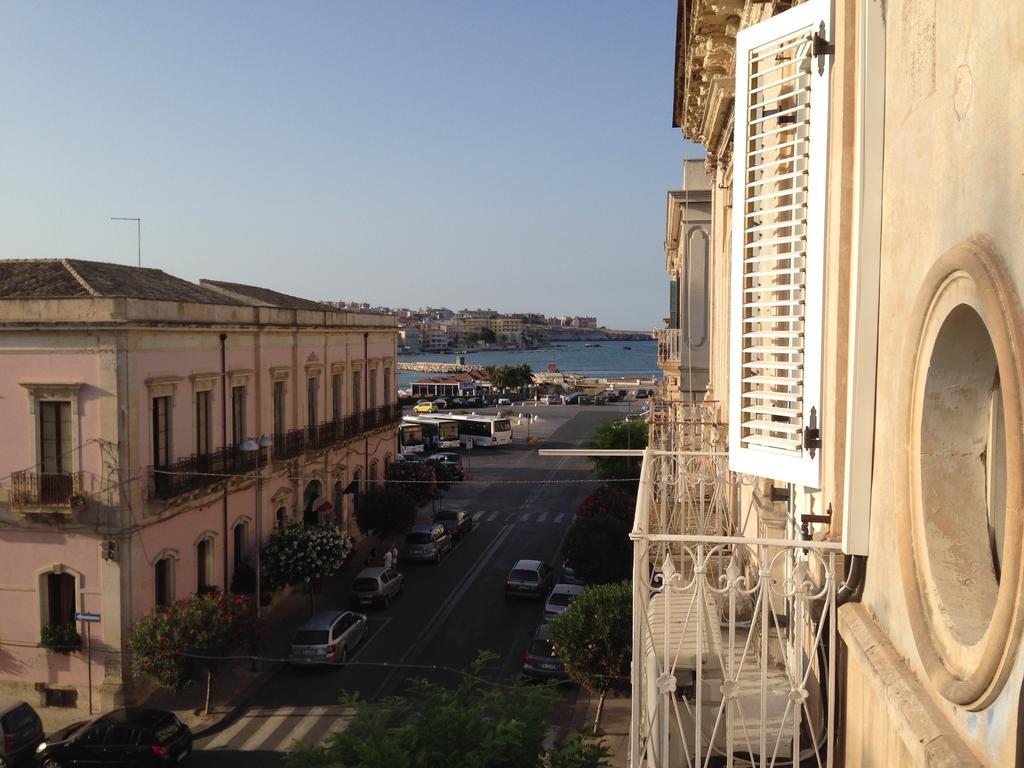 Casa Luthi Apartment Syracuse Exterior photo